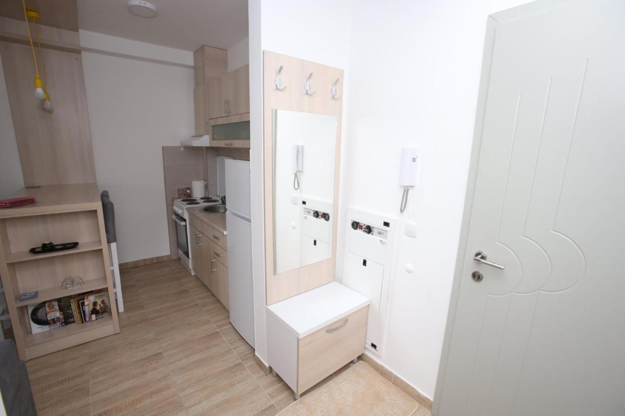 Fast Sleep & Go 3 Apartment Paracin Exterior photo