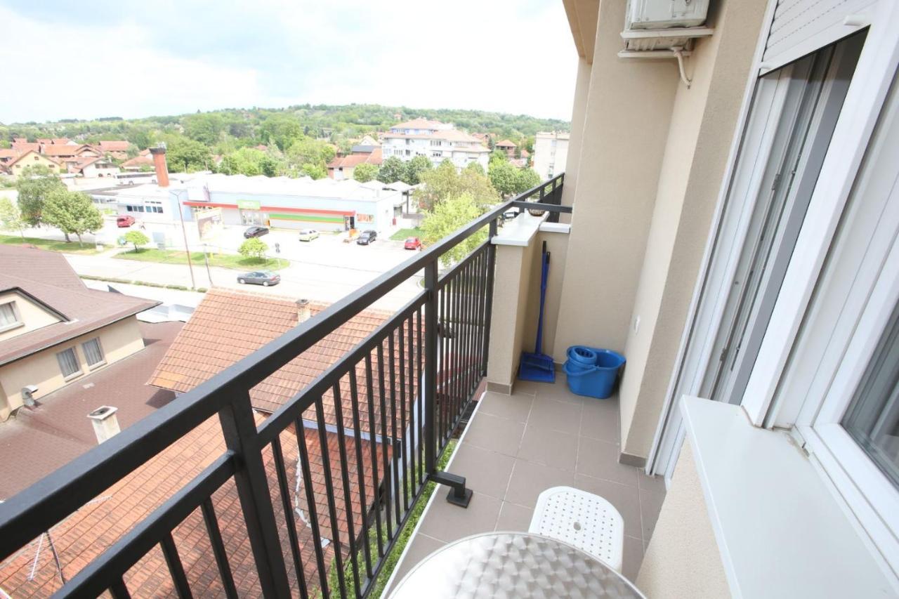 Fast Sleep & Go 3 Apartment Paracin Exterior photo